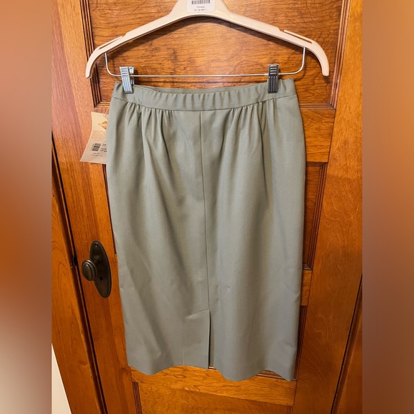 100% Virgin wool Pendleton skirt NWT - Picture 3 of 8